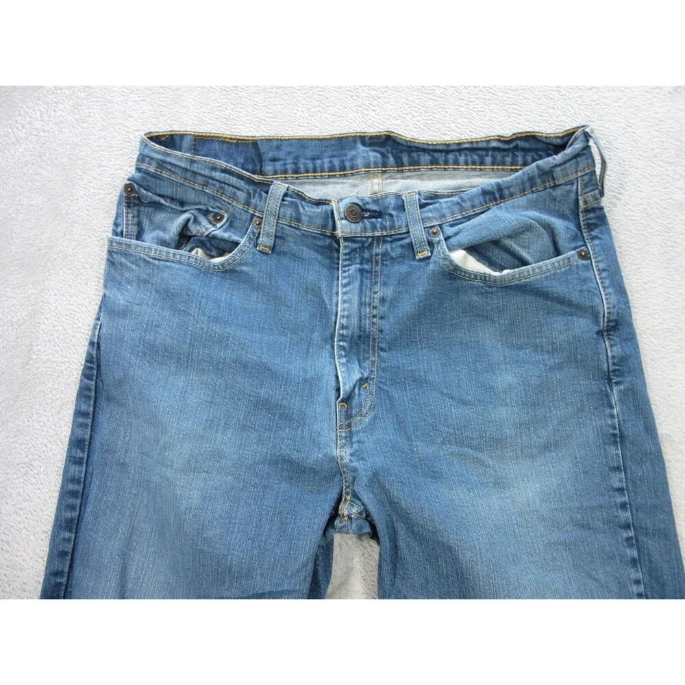 Levis 514 Jeans Mens 35 x 34 (Actual 30 x31.5) Slim Straight Leg MediumWash Blue